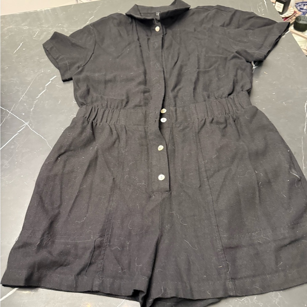 Vero Moda Black Collared Top